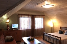 Pagerintas dvivietis numeris -LUX