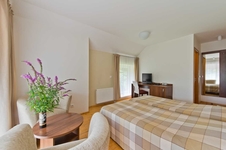 Keturvietis kambarys Birutės viloje