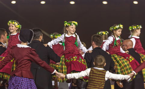 Dainų ir šokių šventės Baltijos valstybėse