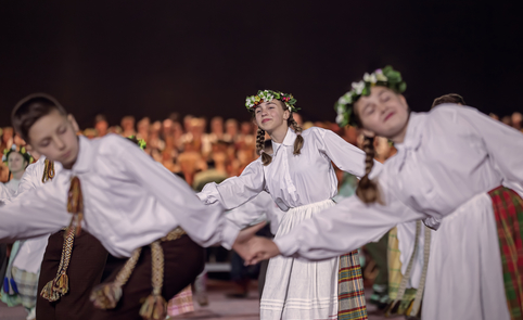 Dainų ir šokių šventės Baltijos valstybėse