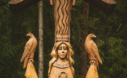 Kryždirbystė ir kryžių simbolika