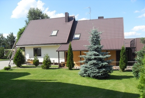 Nijolės ir Henriko Zubrickų sodyba