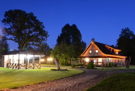 Sodyba „Tarp liepų“