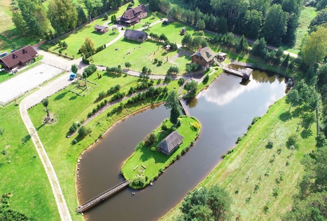 Sodyba „Tarp liepų“