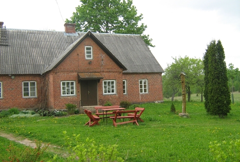 „Aleksiškių sodyba“