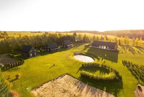 L. ir S. Sadauskų sodyba Vasaros terasa