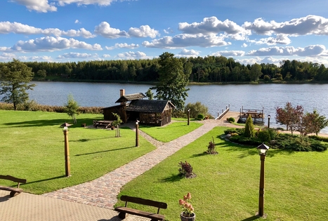 Sodyba — vila „Karališkis“