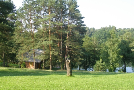 Sodyba „Prie ežero“