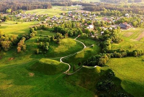 Kernavės piliakalniai