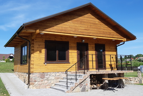 Nijolės ir Henriko Zubrickų sodyba