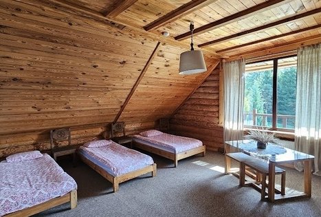 „L. ir S. Sadauskų sodyba“