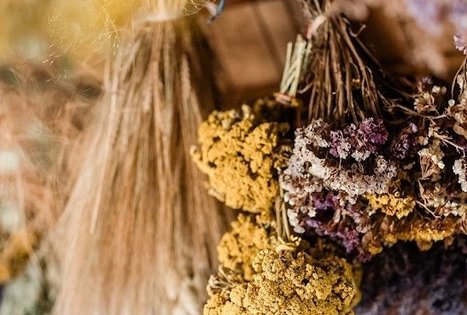 „L. ir S. Sadauskų sodyba“