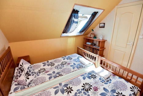 Julijos ir Broniaus Staponkų sodyba