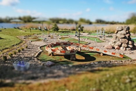 MINI GOLF & FOOT GOLF