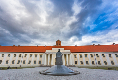 Vilniaus senamiestis: architektūrinė įvairovė ir daugiakultūrė aplinka