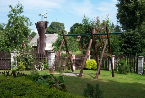 Valės Leipuvienės sodyba