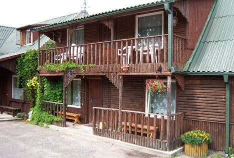 Valės Leipuvienės sodyba