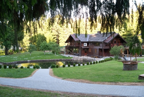 Elenos ir Albino Klimų sodyba „Iešnalė“