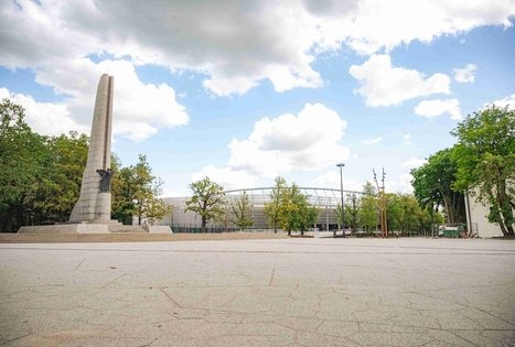 Paminklas Steponui Dariui ir Stasiui Girėnui