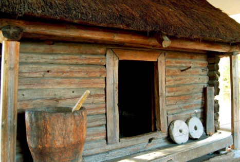 Poeto Antano Baranausko klėtelė