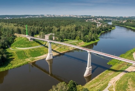 Baltosios rožės tiltas