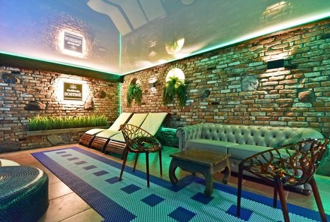 Pirtis, jakuzzi ir baseinas sodyboje netoli Kauno