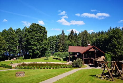 Elenos ir Albino Klimų sodyba „Iešnalė“