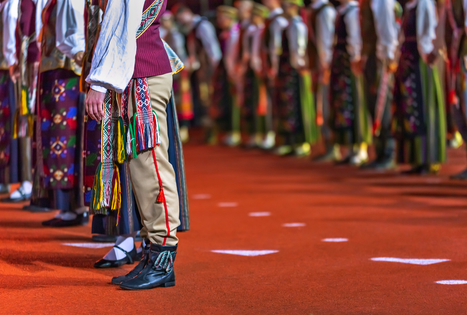 Dainų ir šokių šventės Baltijos valstybėse: atitikmens nėra visame pasaulyje