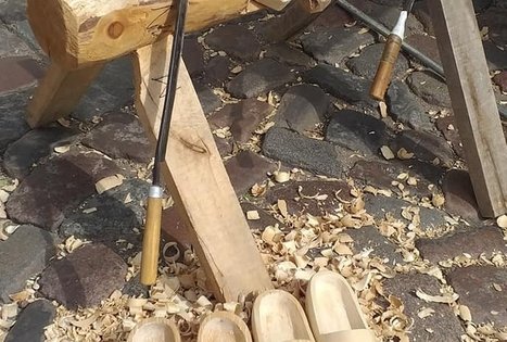 „Klumpių drožimas“