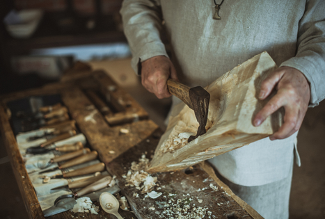 „Klumpių drožimas“