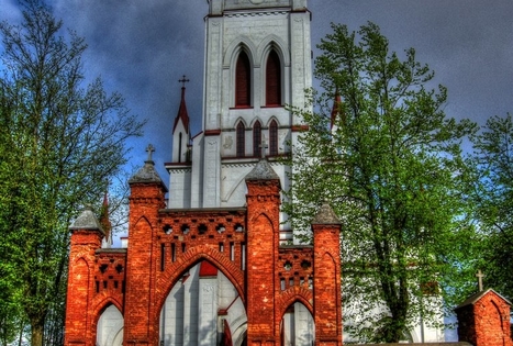 Kuršėnų bažnyčia