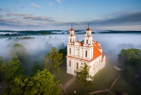Kurtuvėnų šv. Apaštalo Jokūbo bažnyčia 