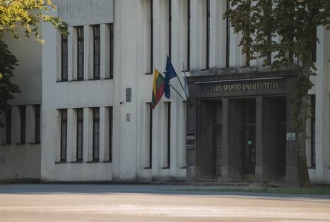 Lietuvos sporto universiteto centriniai rūmai