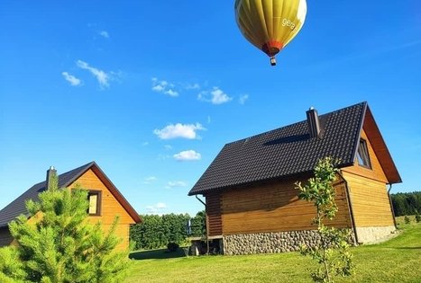 Nijolės ir Henriko Zubrickų sodyba