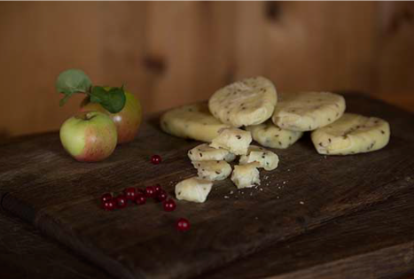 Džiovintas sūris Augų ūkyje