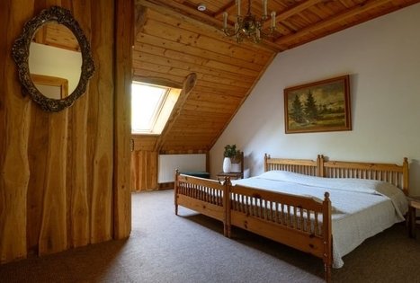 „L. ir S. Sadauskų sodyba“