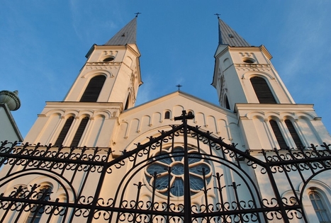 Sintautų Švč. Mergelės Marijos Ėmimo į dangų bažnyčia 