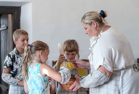 Senovinių meduolių kepimas