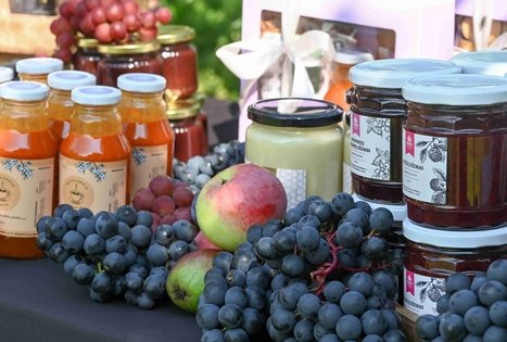 Uogų ir vaisių kelias