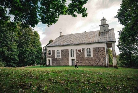 Ugionių Švč. Mergelės Marijos Ėmimo į dangų bažnyčia