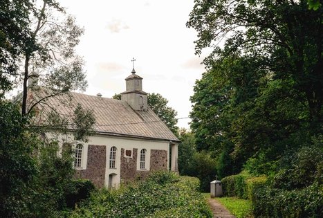 Ugionių Švč. Mergelės Marijos Ėmimo į dangų bažnyčia