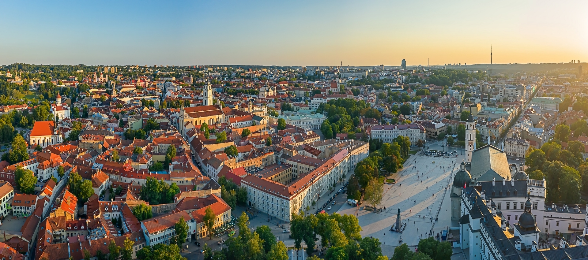 Какая столица у литвы. Исторический центр Вильнюса. Литва столица Вильнюс. . Исторический центр Вильнюса ЮНЕСКО. Вильнюс центр города.