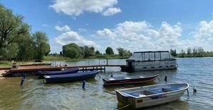 Valtys, vandens dviračiai, elektrinės valtys