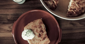 Bulvių plokštainis „Bernelių užeigoje“