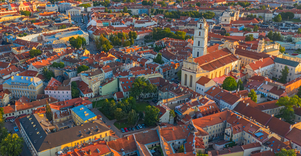 Vilniaus senamiestis: architektūrinė įvairovė ir daugiakultūrė aplinka
