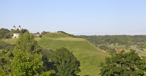 Seredžiaus piliakalnis