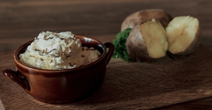 Žemaitiškas kastinys „Bernelių užeigoje“